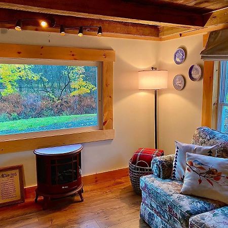 Charming 120-Year-Old Farmhouse By The Creek. Starlight Esterno foto
