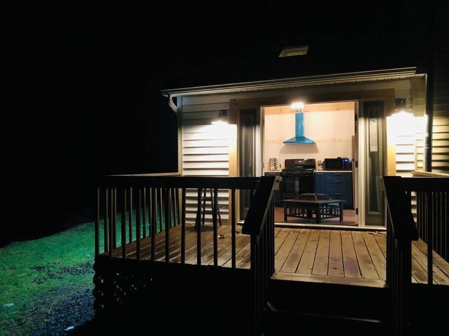 Charming 120-Year-Old Farmhouse By The Creek. Starlight Esterno foto